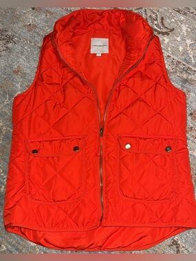 Thread & Supply Quilted Vest in Vibrant Red